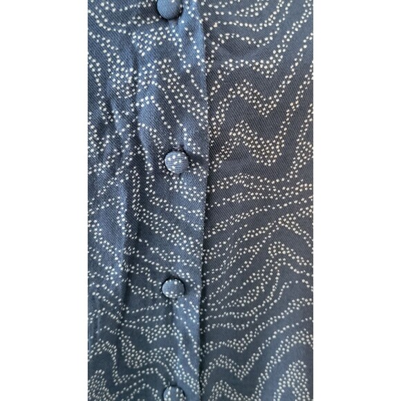 GoodThreads Fluid Twill Marble Navy Wave Covered-Button Short-Sleeve Shirt Sz L - Picture 4 of 5